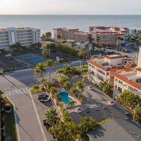 Walk To The Beach And Restaurants! - Coconut Villa'S Suite 2 St. Pete Beach Esterno foto